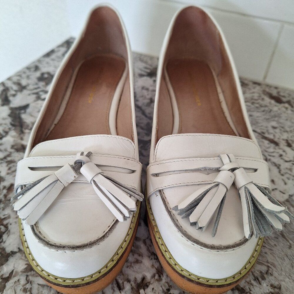 Kurt Geiger white leather loafers